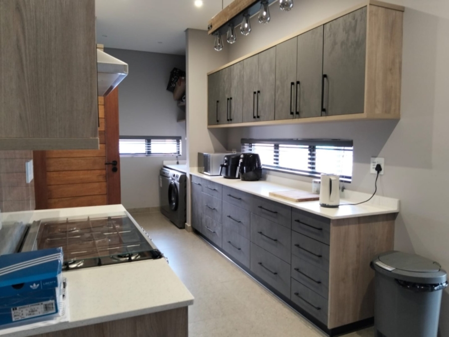 3 Bedroom Property for Sale in De Land Estate North West